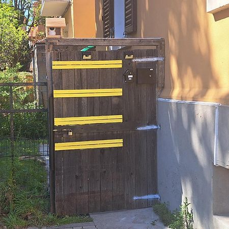 Fiera Bolognina - Komodo - Appartamento Completo Con Giardino E Parcheggio Privato Bologna Kültér fotó